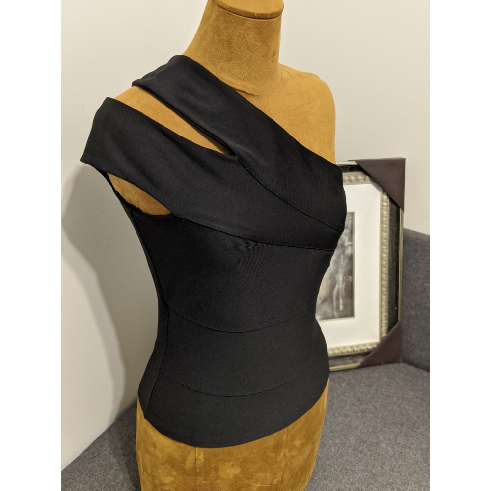 NWT Trouve One Shoulder Top